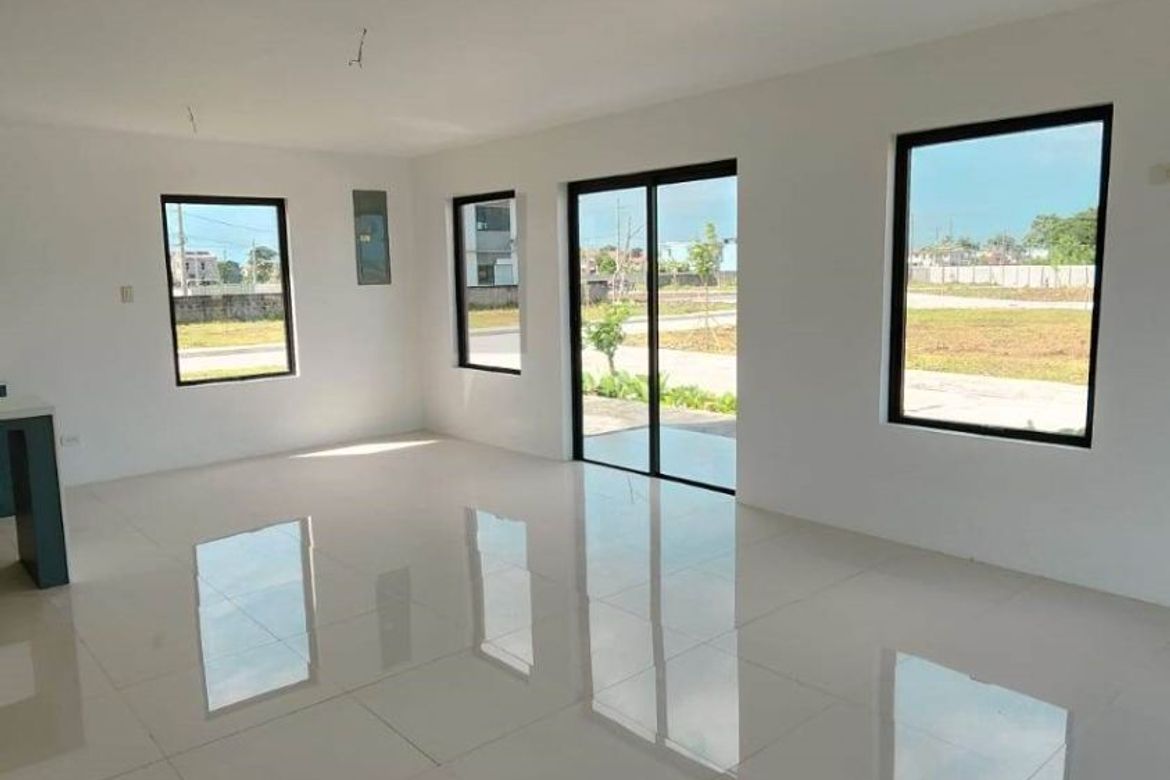 5 Bedroom House for Sale in San Francisco, General Trias, Cavite – photo 4