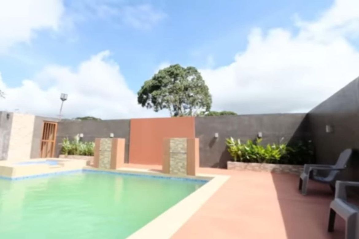 5 Bedroom House for Sale in San Guillermo, Talisay, Batangas – photo 8