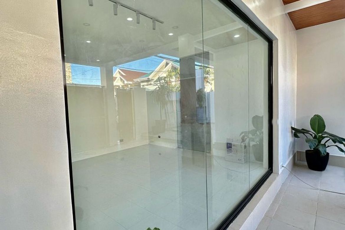 5 Bedroom House for Sale in San Isidro, Cainta, Rizal – photo 3