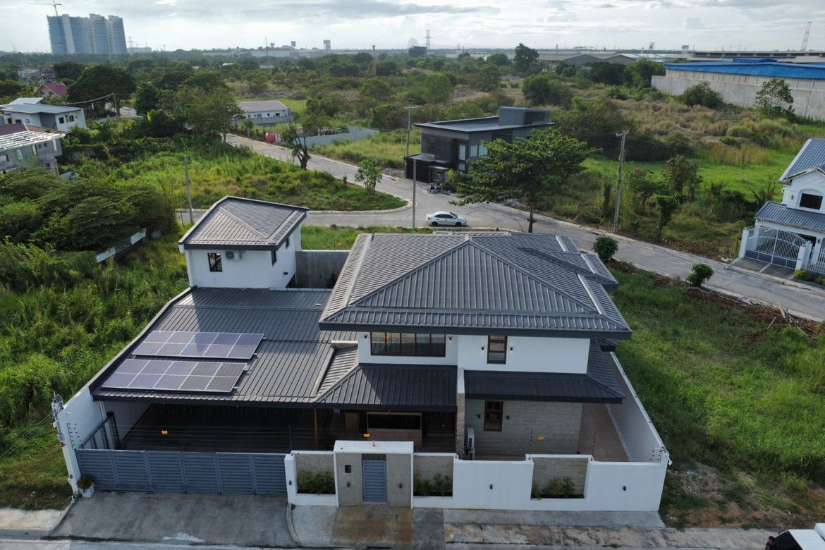 5 Bedroom House for Sale in San Jose, San Fernando, Pampanga
