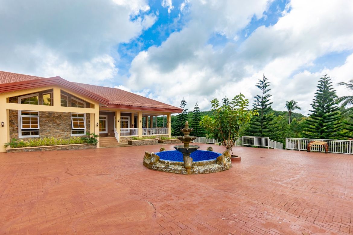 5 Bedroom House for Sale in San Jose, Tagaytay, Cavite – photo 2