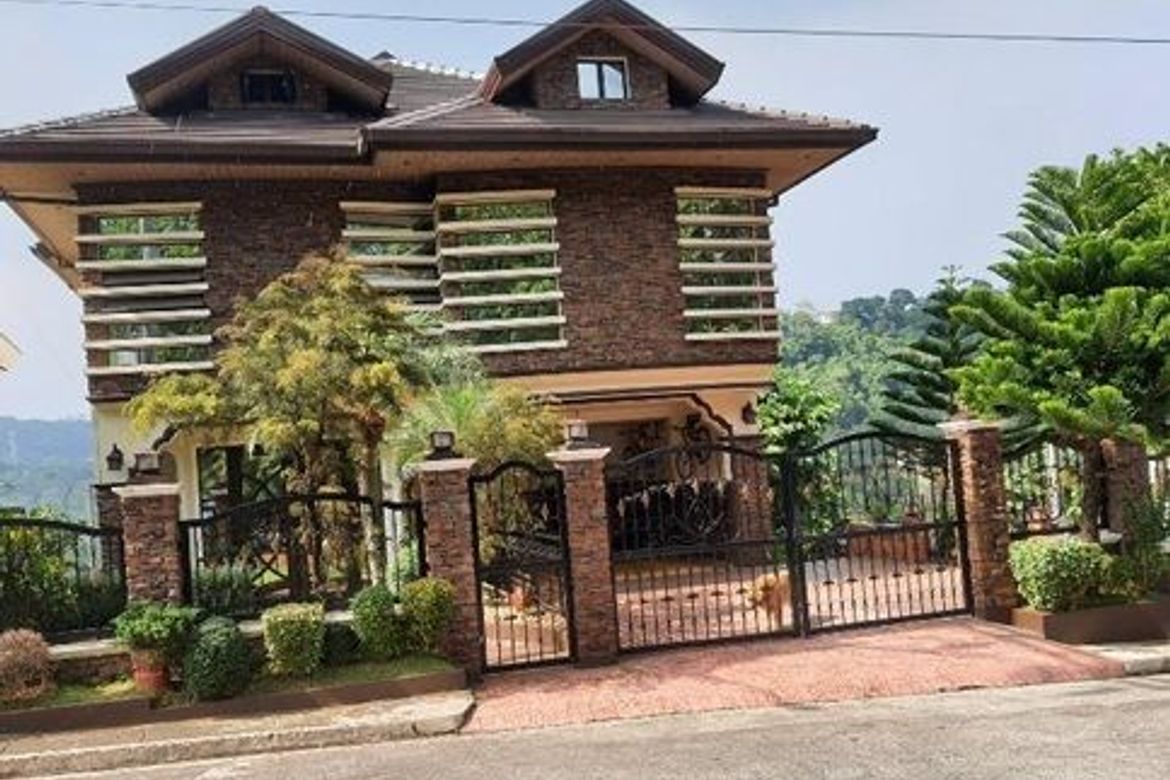 5 Bedroom House for Sale in San Juan, Antipolo, Rizal