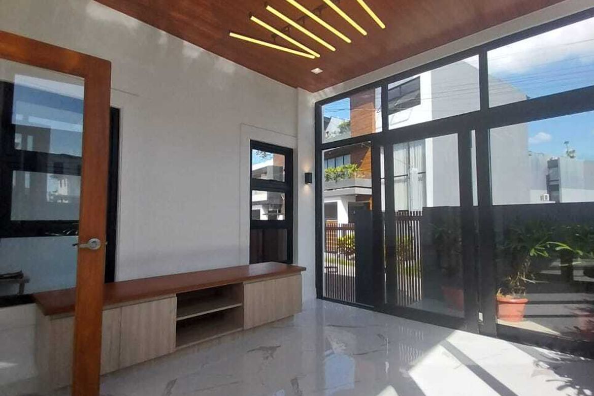 5 Bedroom House for Sale in San Juan, Taytay, Rizal – photo 4