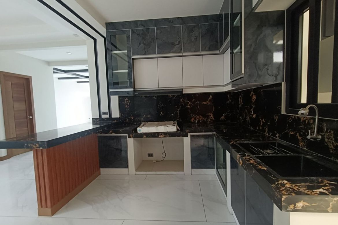 5 Bedroom House for Sale in San Miguel, Pasig, Metro Manila – photo 7