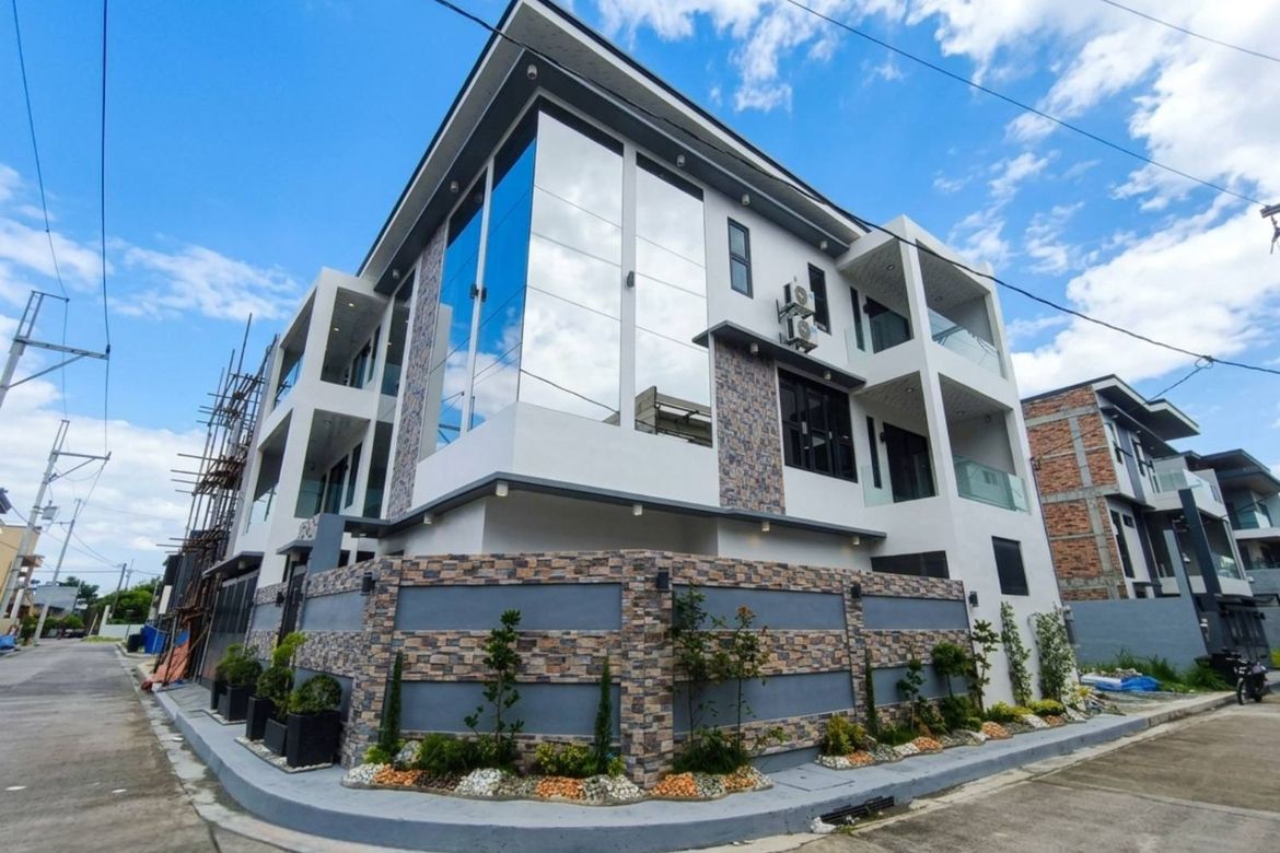5 Bedroom House for Sale in San Miguel, Pasig, Metro Manila – photo 2