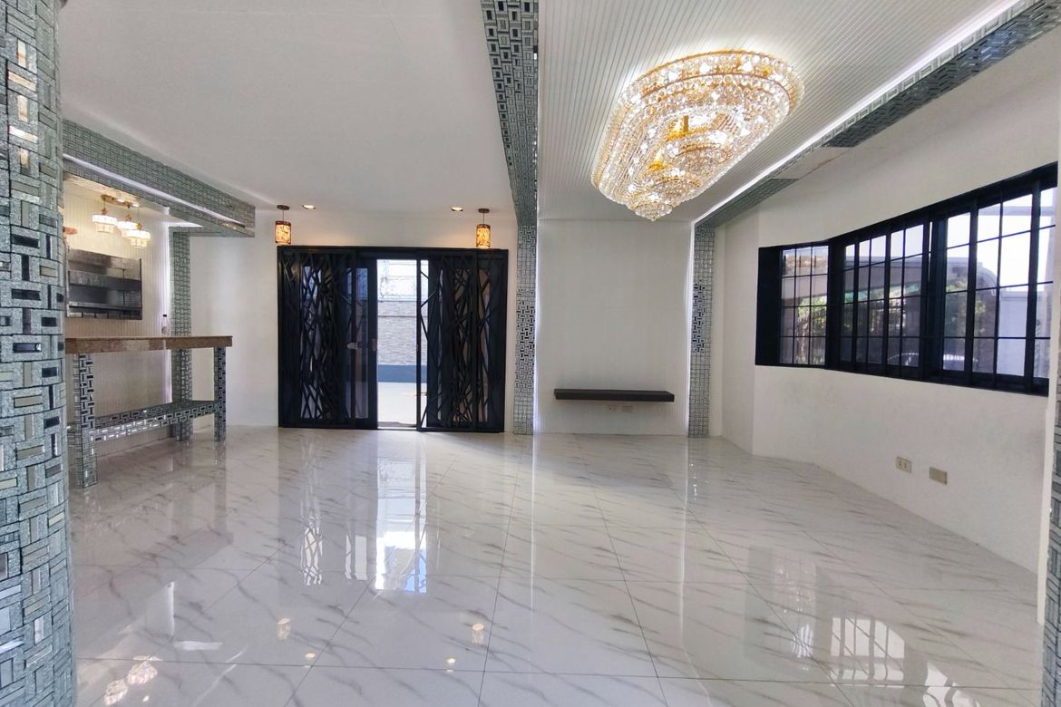 5 Bedroom House for Sale in San Miguel, Pasig, Metro Manila – photo 5