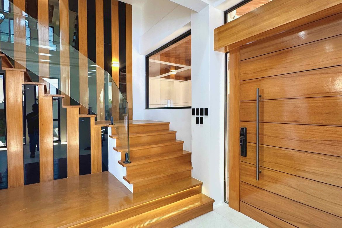 5 Bedroom House for Sale in San Miguel, Pasig, Metro Manila – photo 3