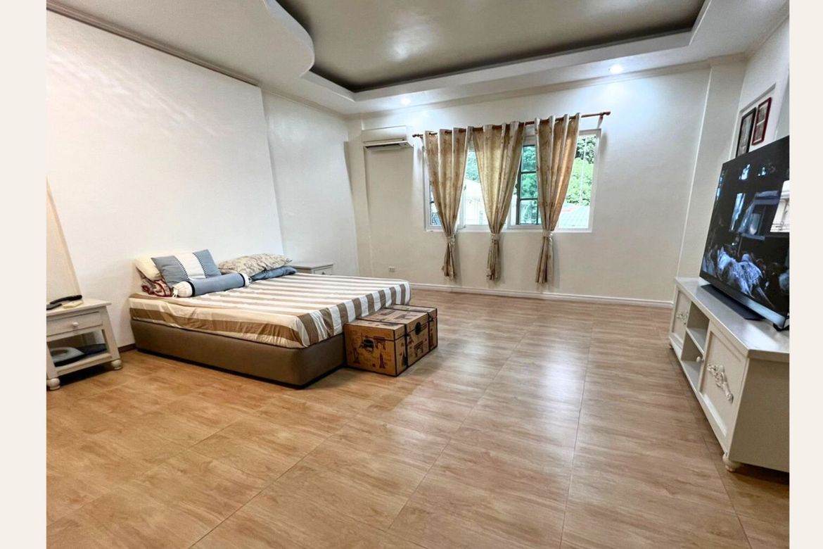 5 Bedroom House for Sale in San Nicolas, Pasig, Metro Manila – photo 5