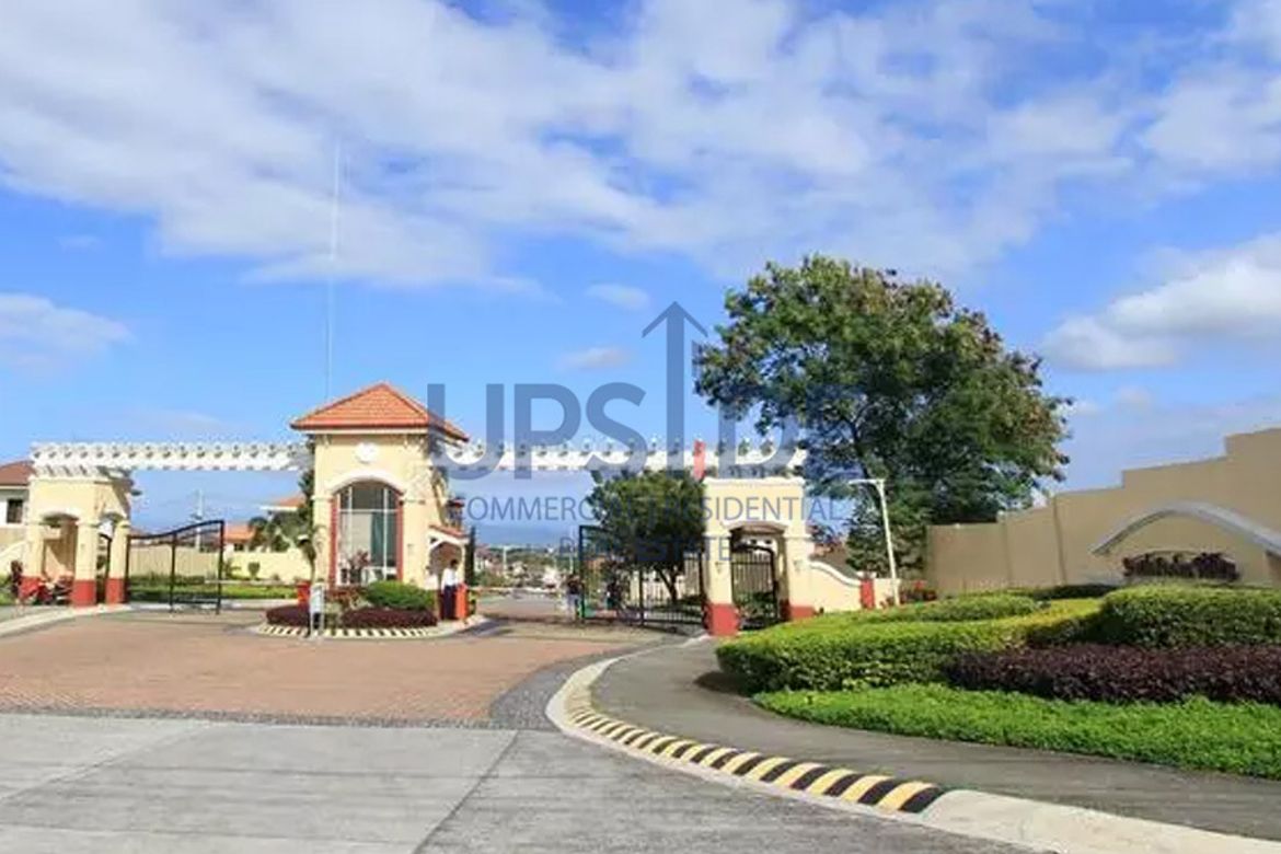 5 Bedroom House for Sale in Santa Clara Norte, Pila, Laguna – photo 2