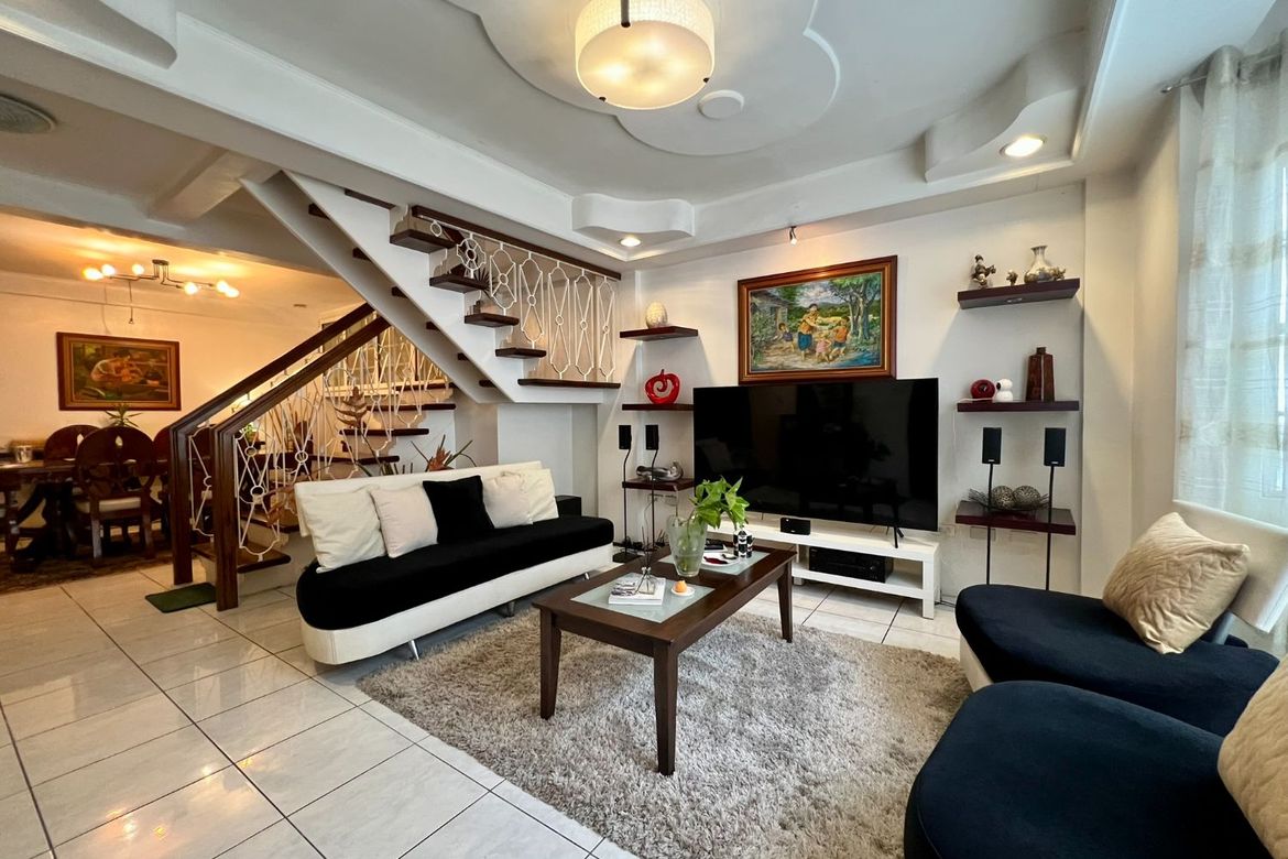 5 Bedroom House for Sale in Santa Lucia, Pasig, Metro Manila – photo 2