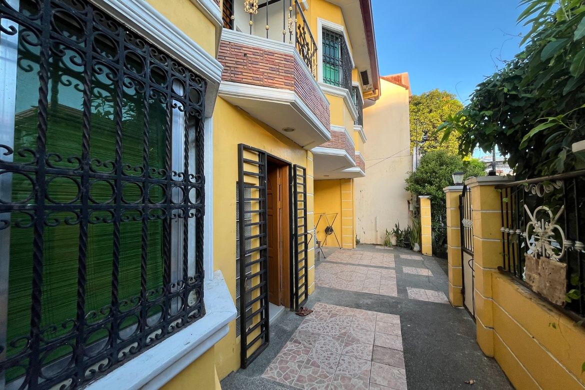 5 Bedroom House for Sale in Santo Domingo, Cainta, Rizal – photo 4
