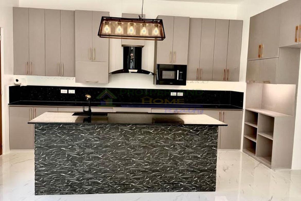 5 Bedroom House for Sale in Santo Domingo, Cainta, Rizal – photo 4