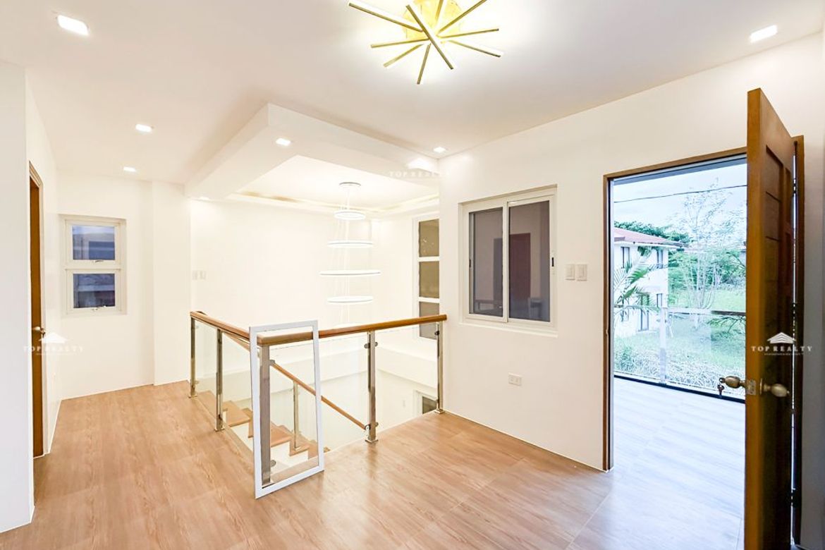 5 Bedroom House for Sale in Santo Domingo, Santa Rosa, Laguna – photo 6