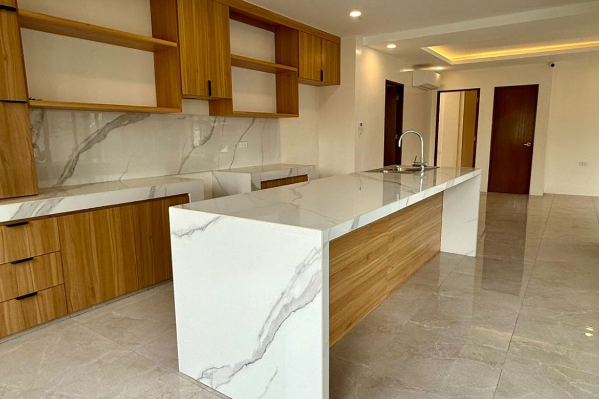 5 Bedroom House for Sale in Santo Rosario, San Fernando, Pampanga – photo 5