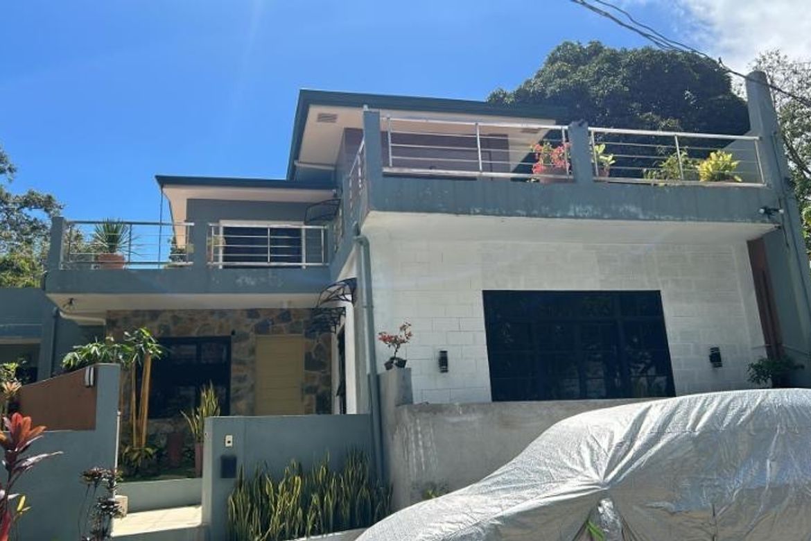 5 Bedroom House for Sale in Sikat, Alfonso, Cavite