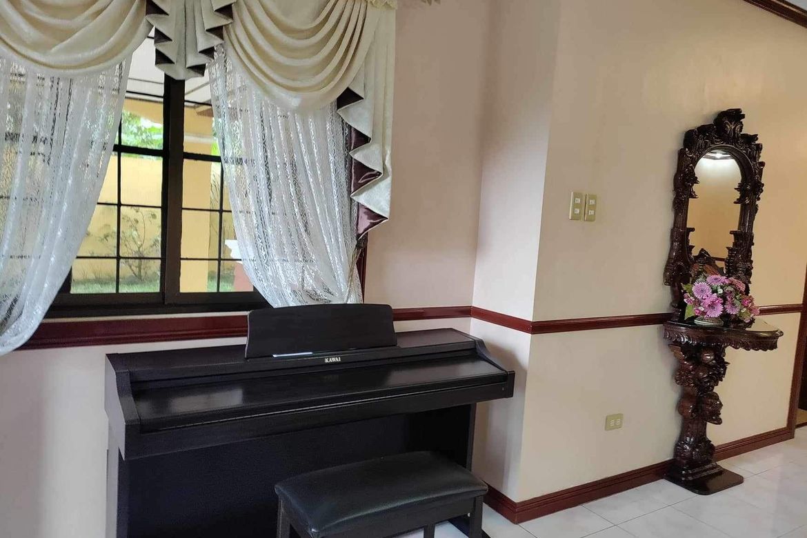 5 Bedroom House for Sale in Silang Junction North, Tagaytay, Cavite – photo 5