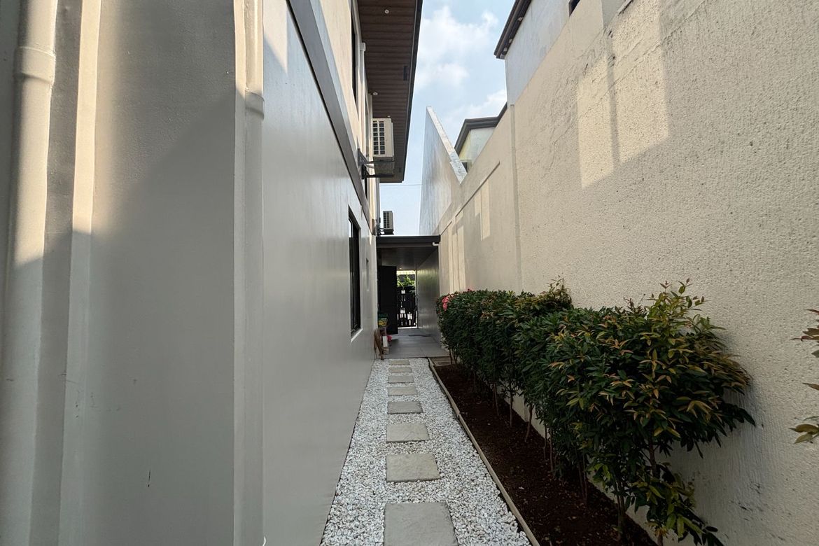 5 Bedroom House for Sale in Sinagtala Village, BF Homes, Parañaque, Metro Manila – photo 7