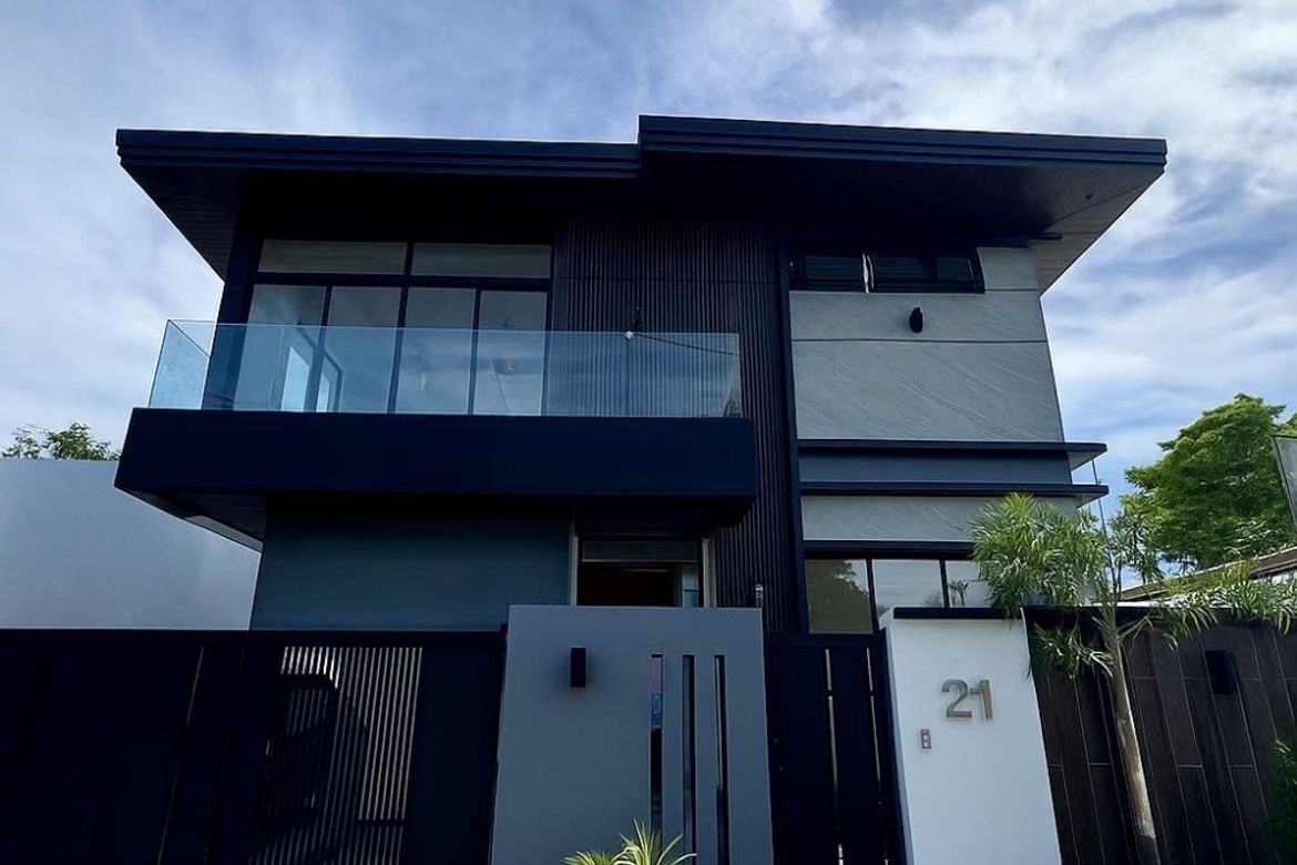 5 Bedroom House for Sale in Sinagtala Village, BF Homes, Parañaque, Metro Manila