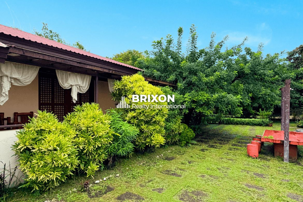 5 Bedroom House for Sale in Suclaban, Mexico, Pampanga