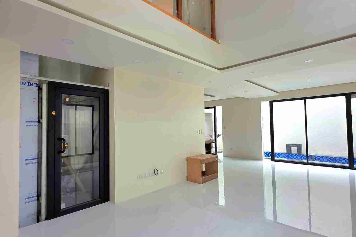 5 Bedroom House for Sale in Tahanan Village, BF Homes, Parañaque, Metro Manila – photo 4