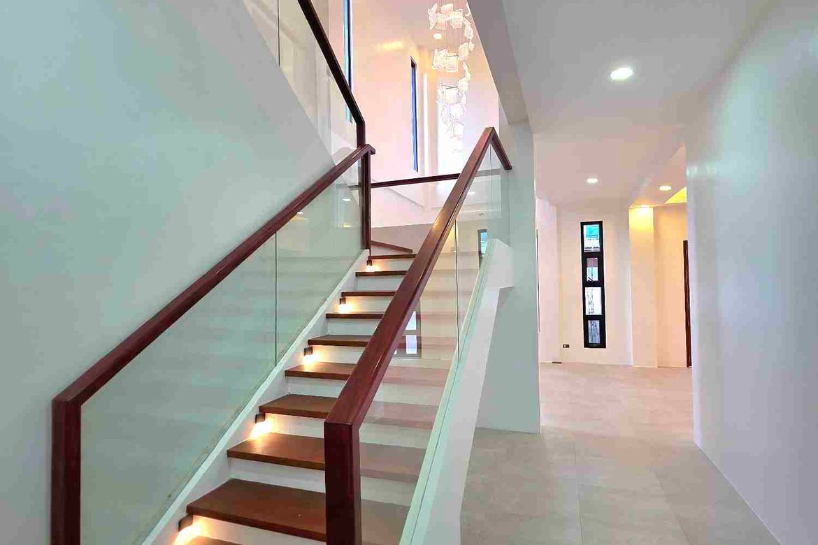 5 Bedroom House for Sale in Tahanan Village, BF Homes, Parañaque, Metro Manila – photo 7