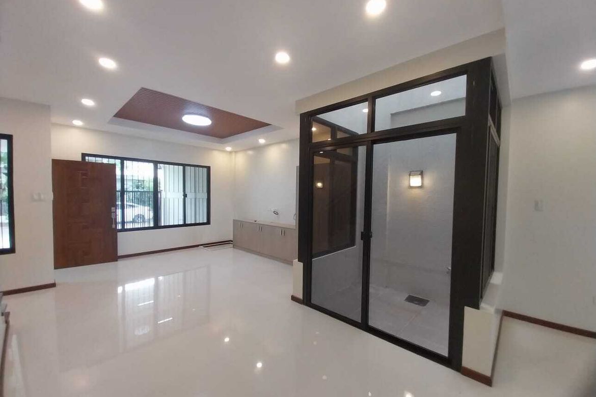 5 Bedroom House for Sale in Talon Dos, Las Piñas, Metro Manila – photo 4