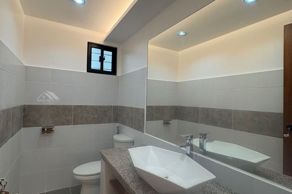 5 Bedroom House for Sale in Talon Dos, Las Piñas, Metro Manila – photo 8