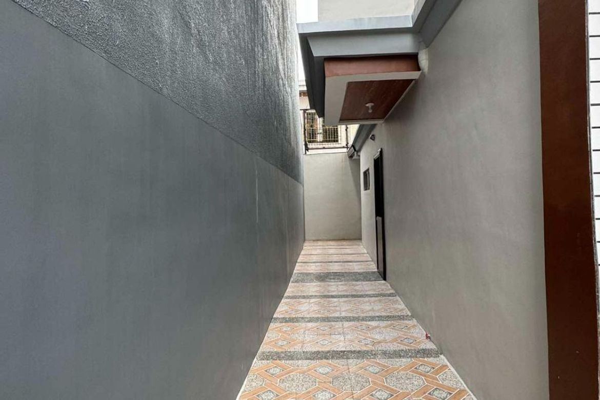 5 Bedroom House for Sale in Talon Kuatro, Las Piñas, Metro Manila – photo 7