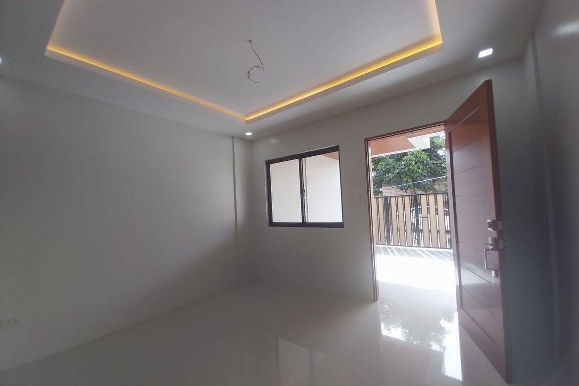 5 Bedroom House for Sale in Talon Kuatro, Las Piñas, Metro Manila – photo 4