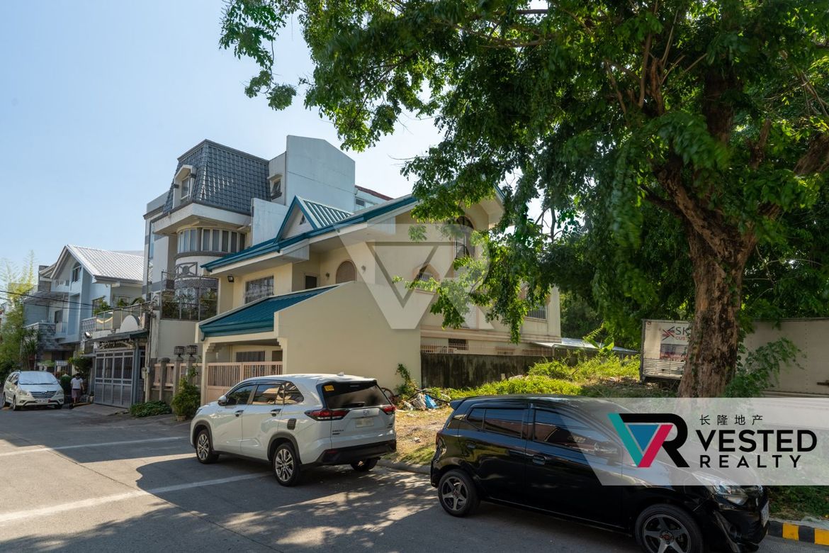 5 Bedroom House for Sale in Tambo, Parañaque, Metro Manila – photo 2