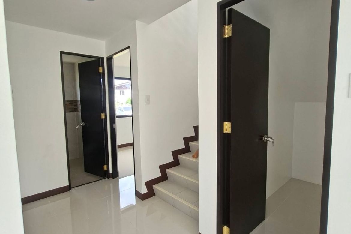 5 Bedroom House for Sale in Tayud, Consolacion, Cebu – photo 7