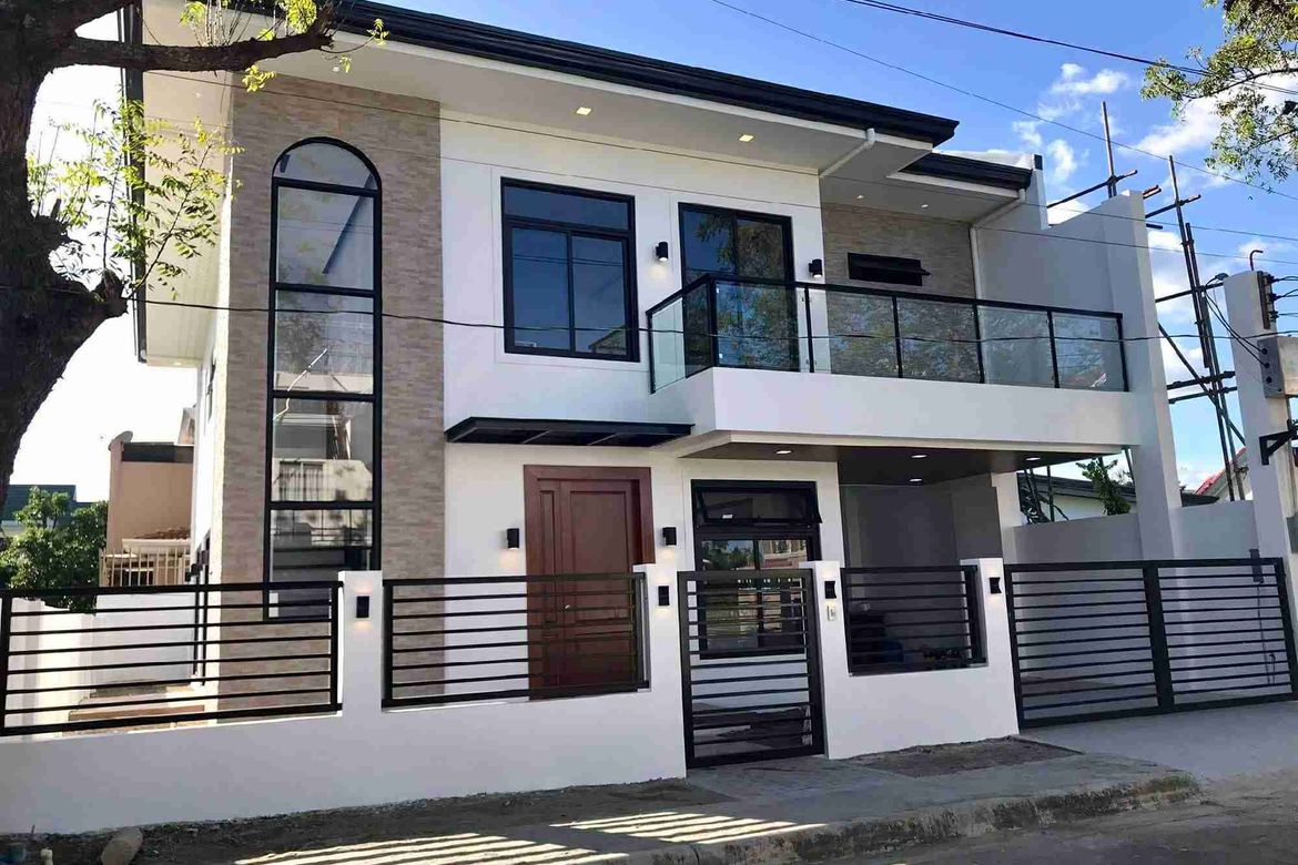 5 Bedroom House for Sale in Tungkil, Minglanilla, Cebu