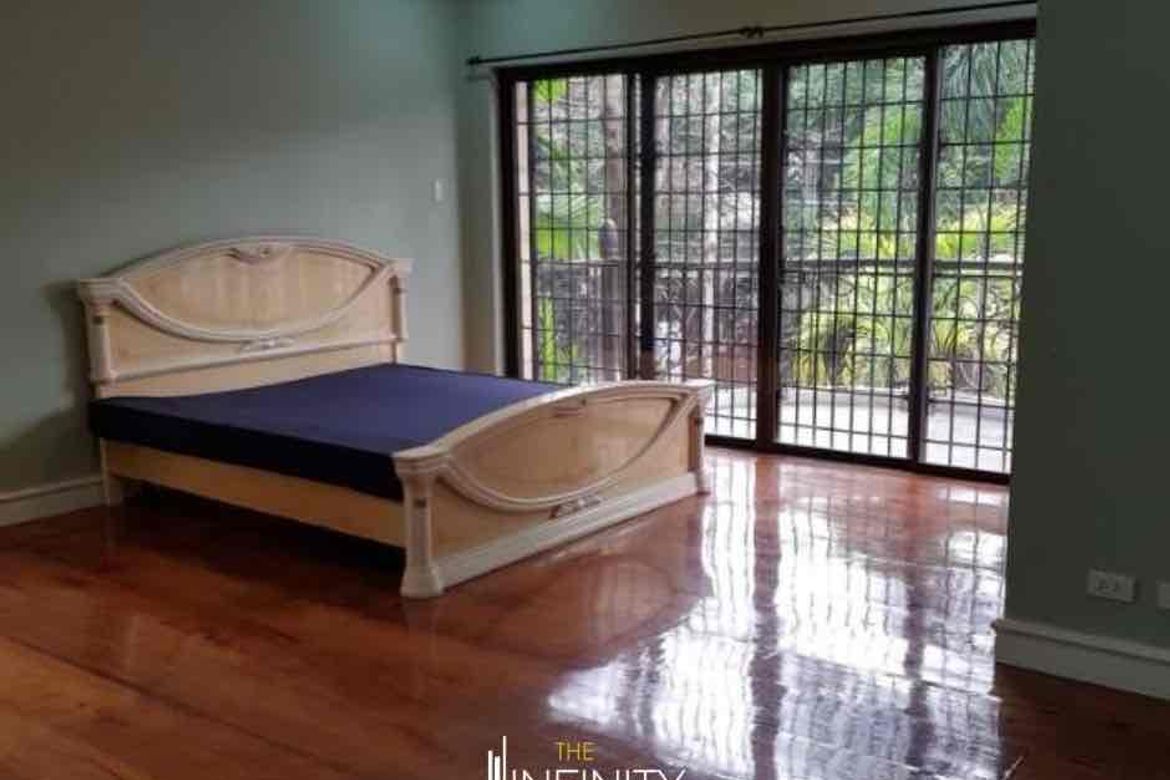 5 Bedroom House for Sale in Ugong Norte, Quezon City, Metro Manila – photo 4