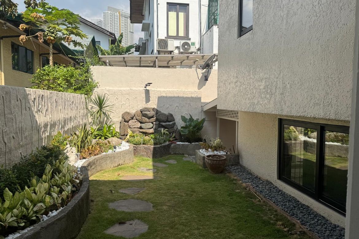 5 Bedroom House for Sale in Ugong, Pasig, Metro Manila – photo 2