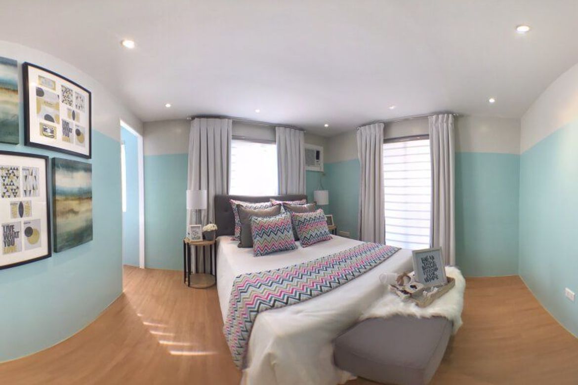 5 Bedroom House for Sale in Verra Metro North, Bignay, Valenzuela, Metro Manila