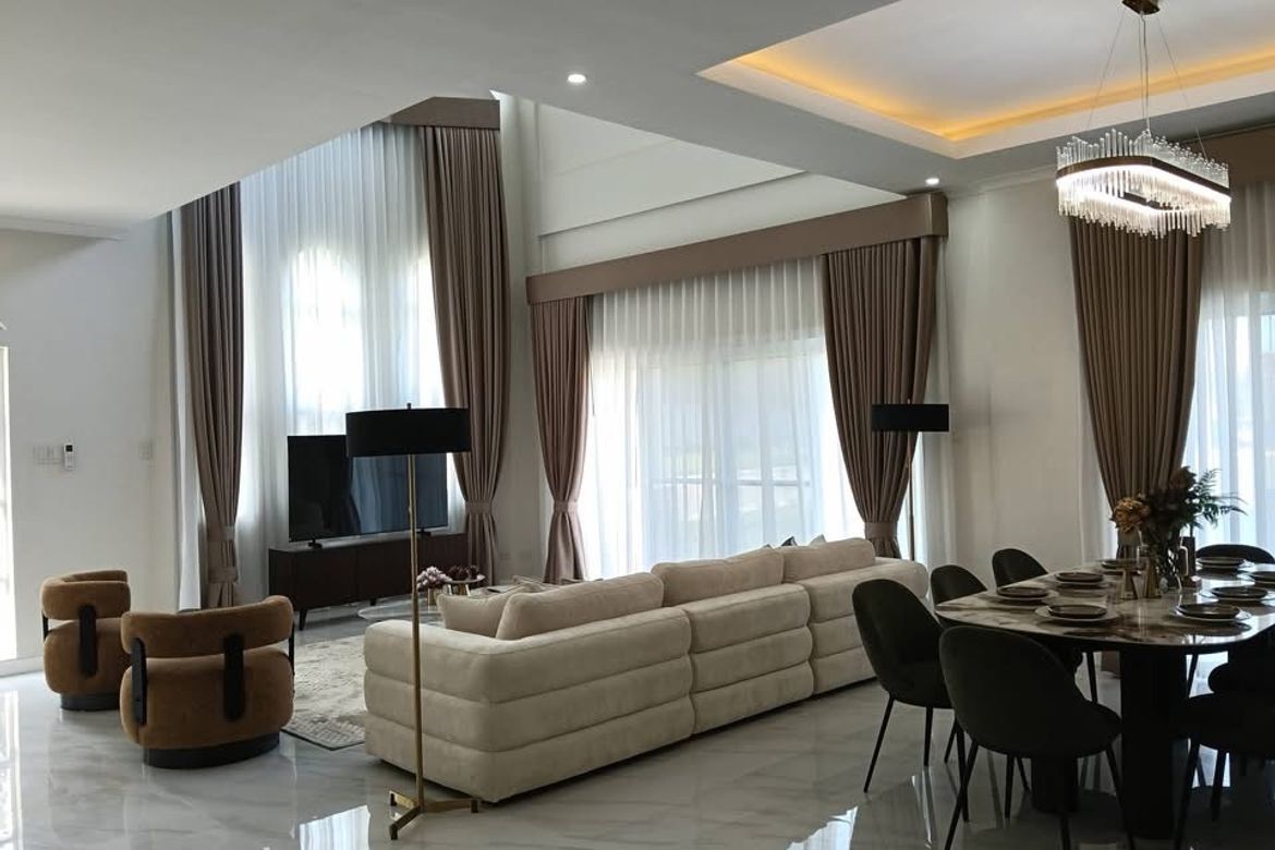 5 Bedroom House for Sale in Versailles Alabang Village, Almanza Dos, Las Piñas, Metro Manila – photo 7