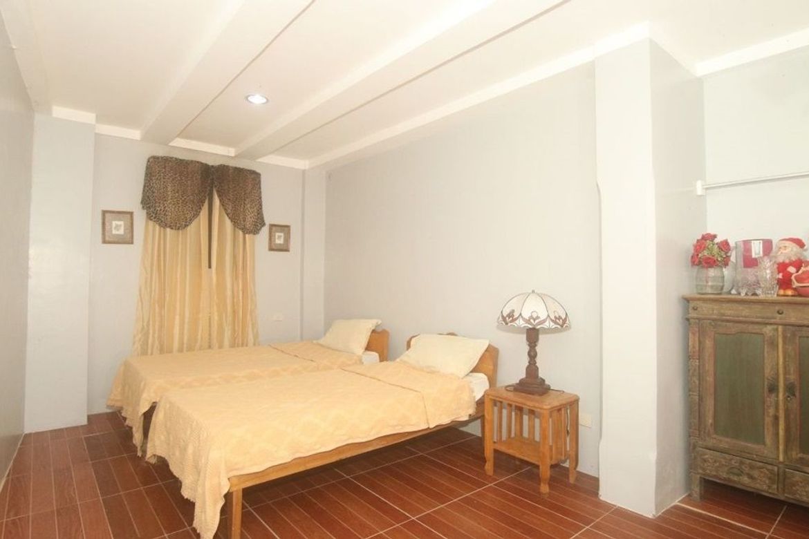 5 Bedroom House for Sale in Western Poblacion, Poro, Cebu – photo 8