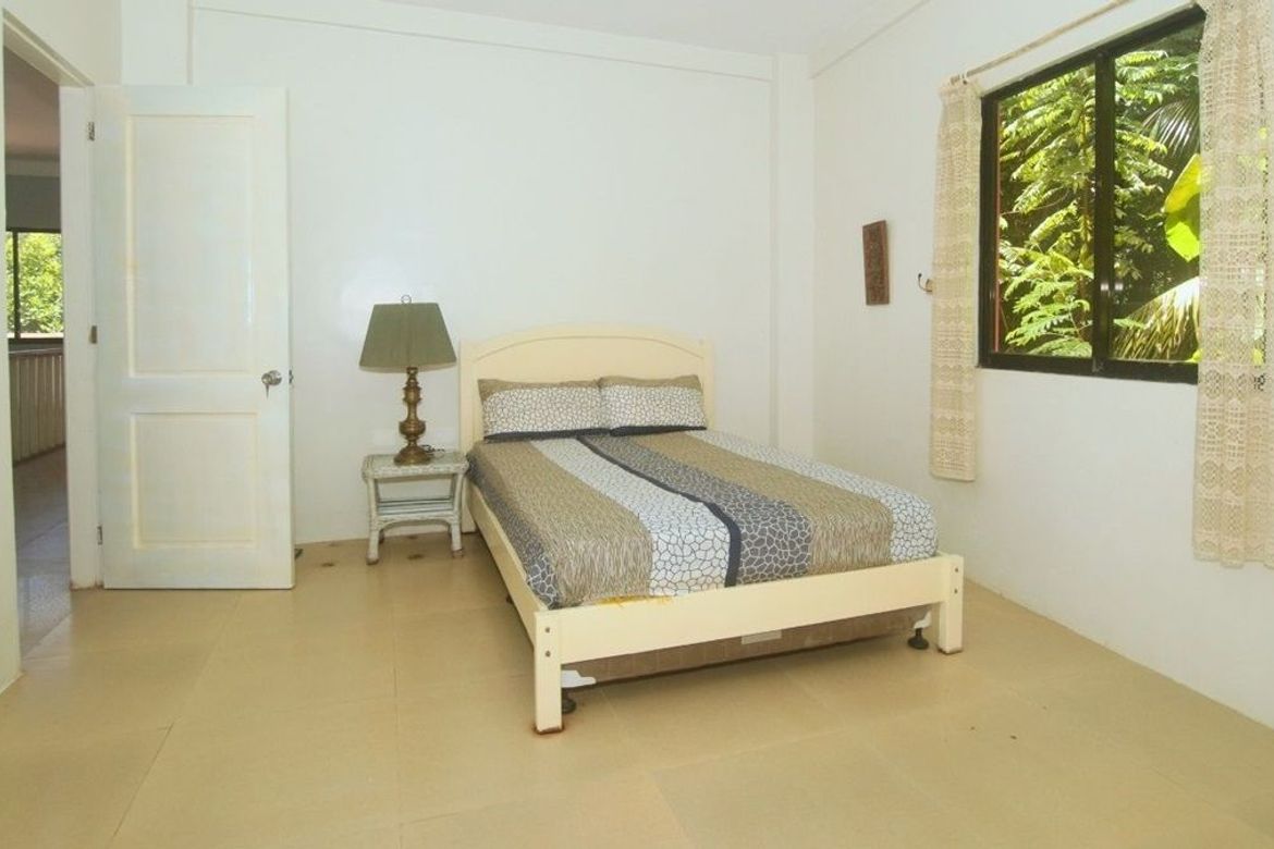 5 Bedroom House for Sale in Western Poblacion, Poro, Cebu – photo 12
