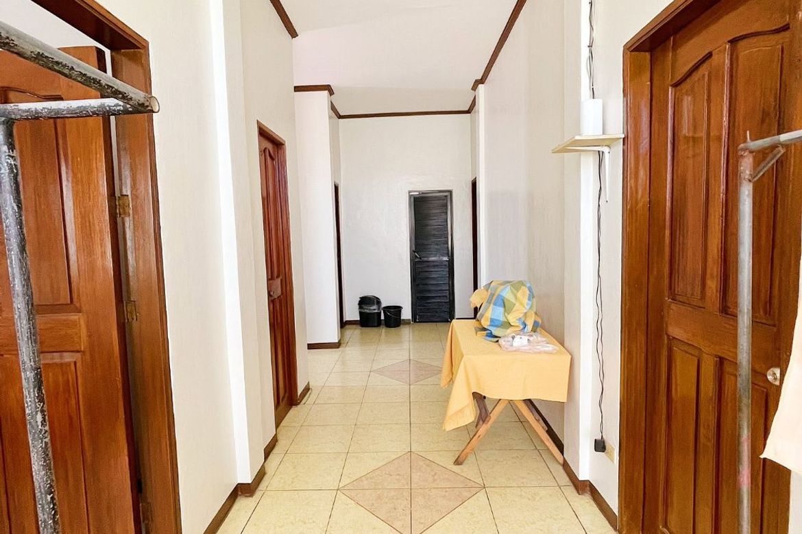 5 Bedroom House for Sale in Zapote, Biñan, Laguna – photo 4