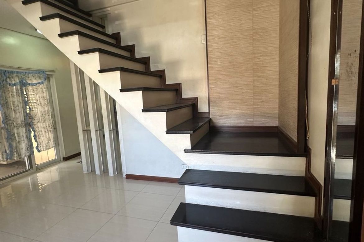 5 Bedroom House for Sale in Zapote, Biñan, Laguna – photo 3