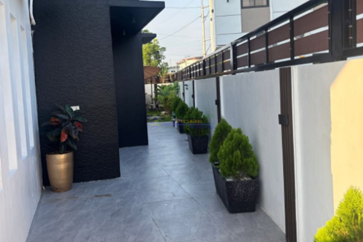 5 Bedroom House for Sale in Zapote, Biñan, Laguna – photo 2