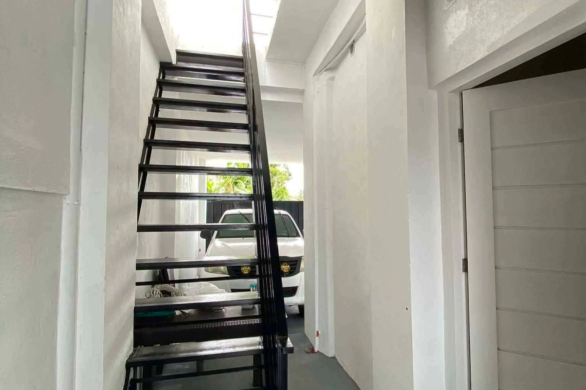 5 Bedroom House for Sale in Zone 12, Talisay, Negros Occidental – photo 8