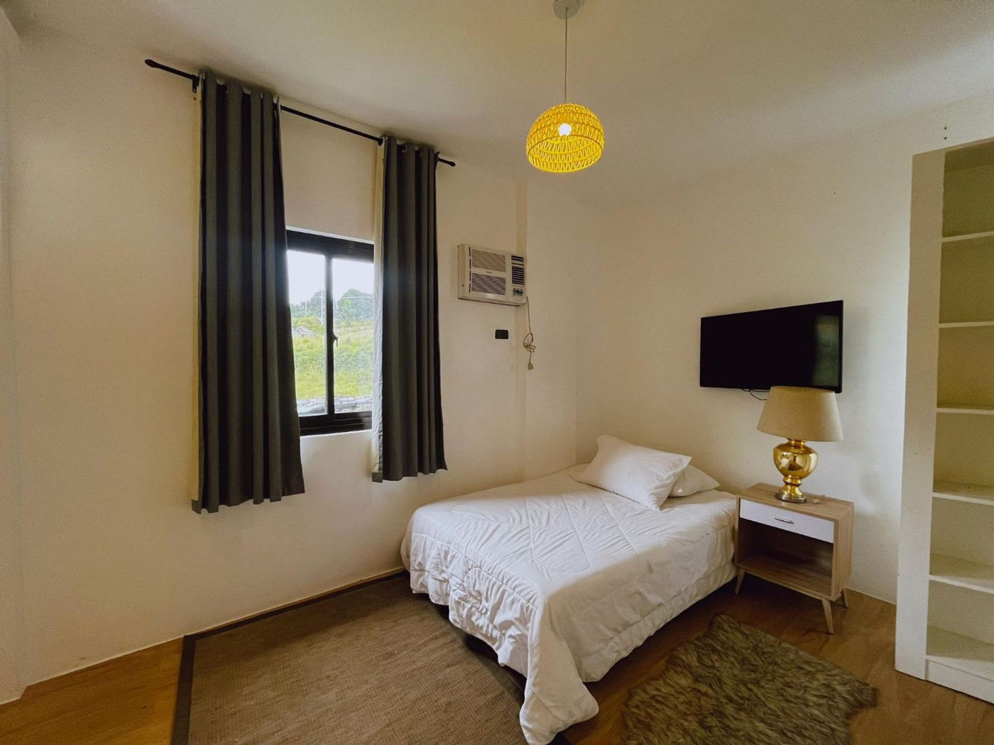 5-Bedroom Modern 3-Storey House with Overlooking View for Sale in Blue Mountains, Antipolo, Rizal – photo 7