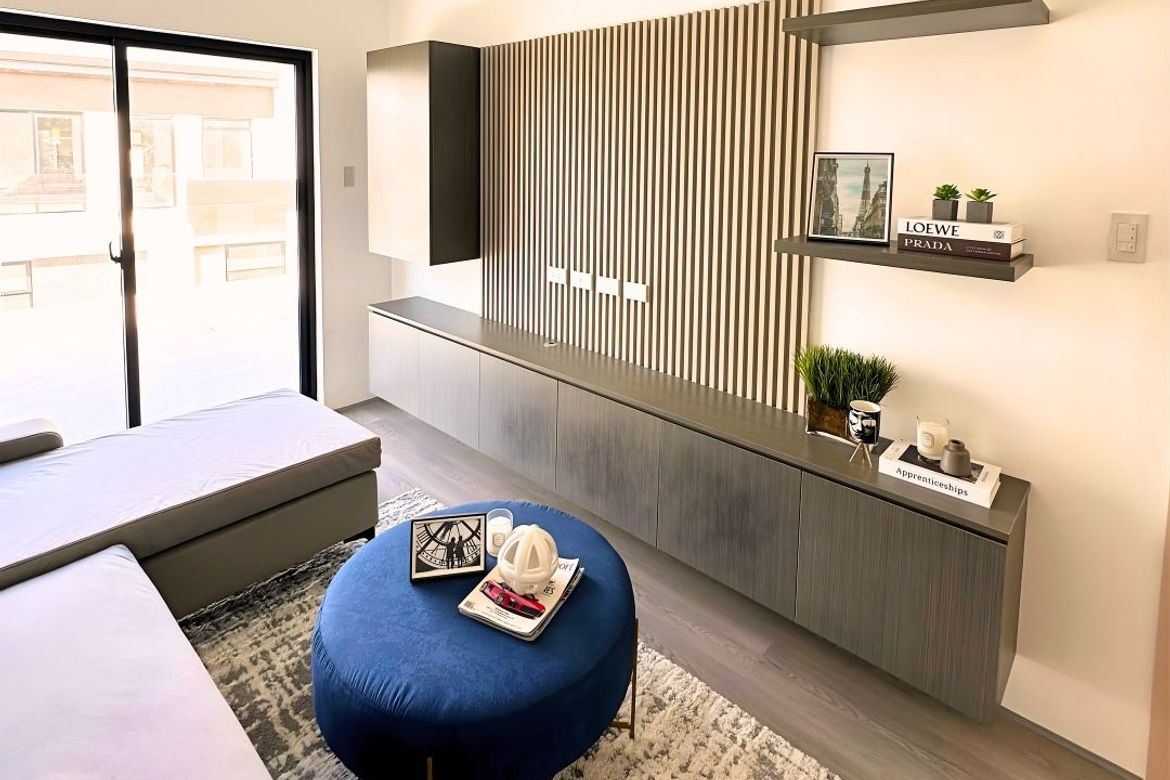 5 Bedroom Townhouse for Sale in Almanza Uno, Las Piñas, Metro Manila – photo 5