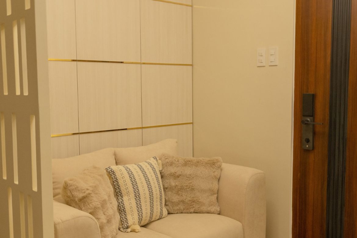 5 Bedroom Townhouse for Sale in Balatas, Naga, Camarines Sur – photo 3