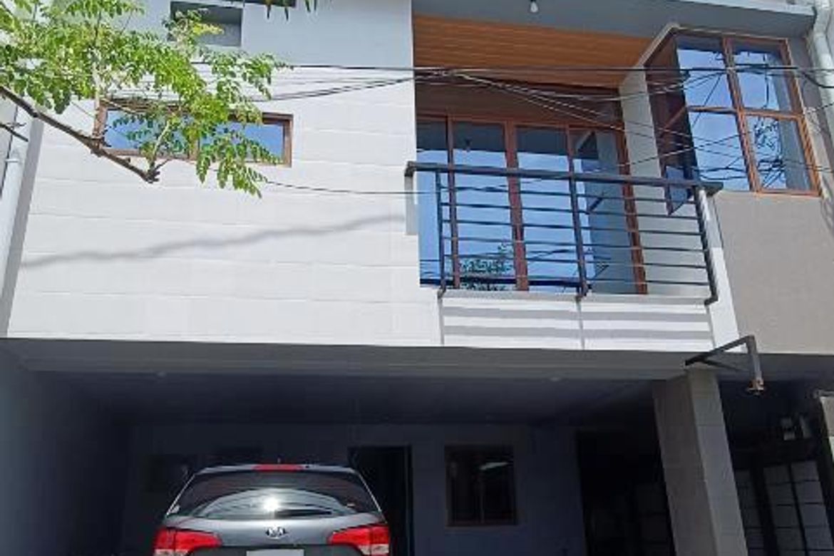 5 Bedroom Townhouse for Sale in Don Bosco, Parañaque, Metro Manila