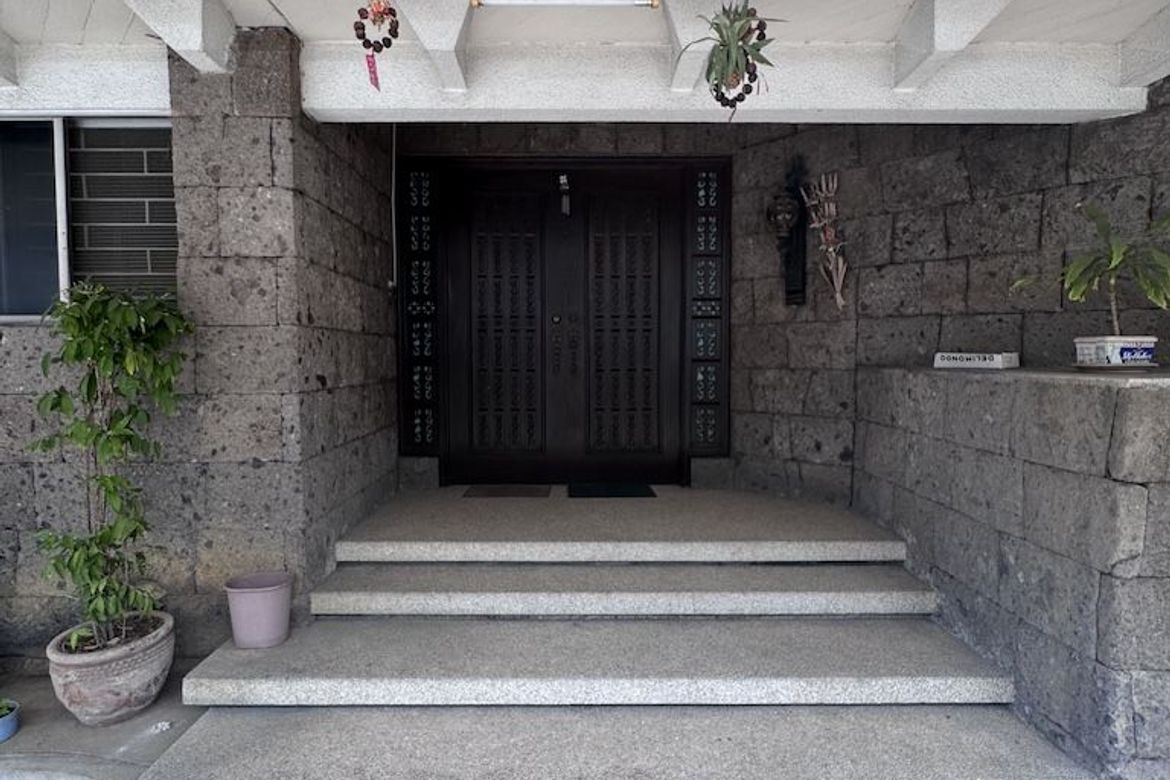 5 Bedroom Townhouse for Sale in Greenhills, San Juan, Metro Manila – photo 3