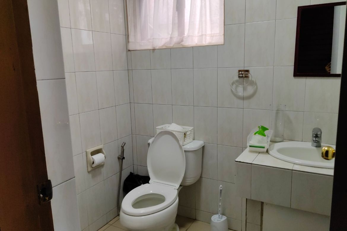 5 Bedroom Townhouse for Sale in Iruhin South, Tagaytay, Cavite – photo 2