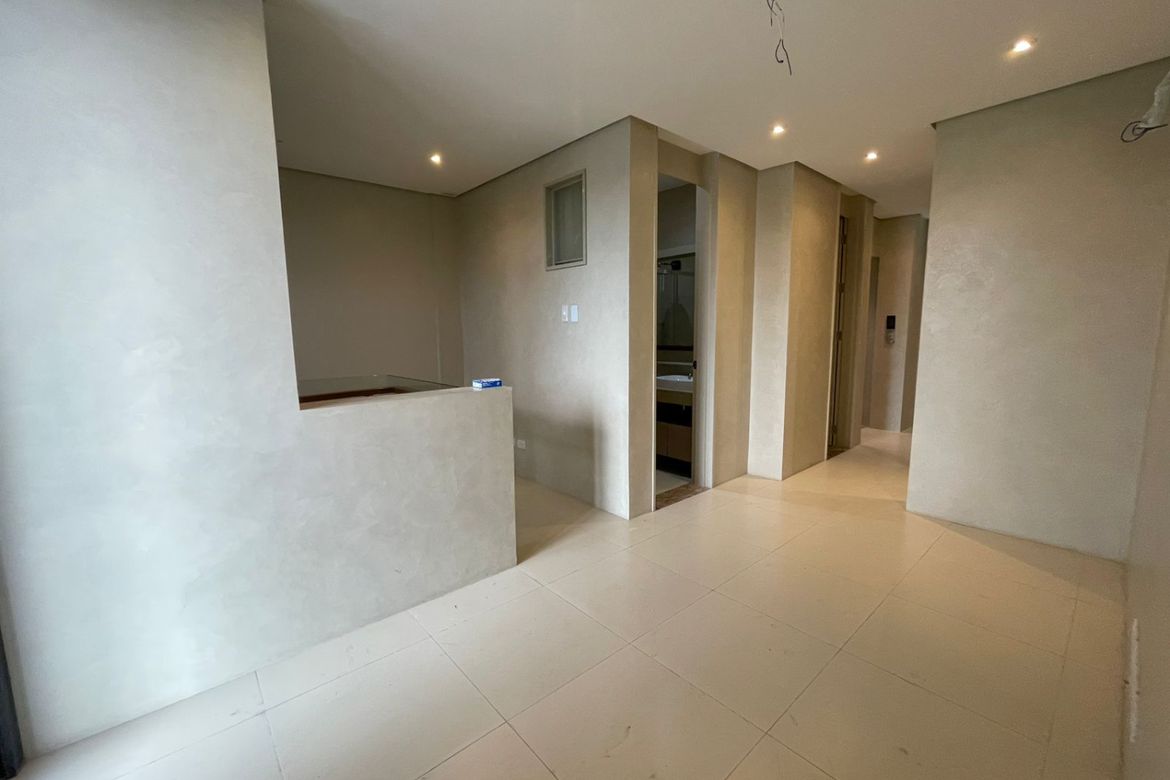 5 Bedroom Townhouse for Sale in Little Baguio, San Juan, Metro Manila – photo 4