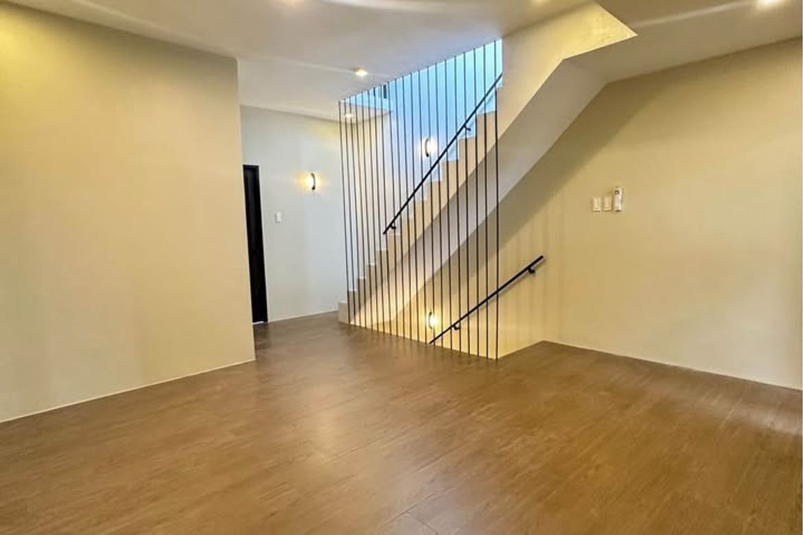 5 Bedroom Townhouse for Sale in Mambugan, Antipolo, Rizal – photo 3